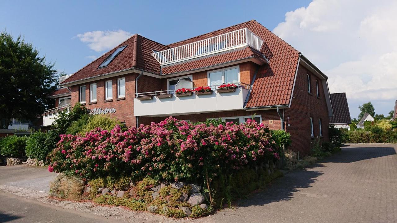 Moderne Wohnung Mit Privatpool بوسم المظهر الخارجي الصورة