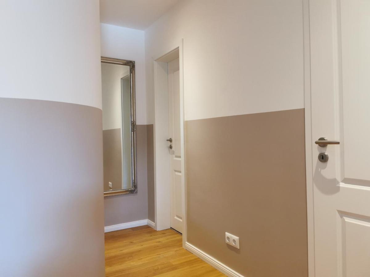 Moderne Wohnung Mit Privatpool بوسم المظهر الخارجي الصورة