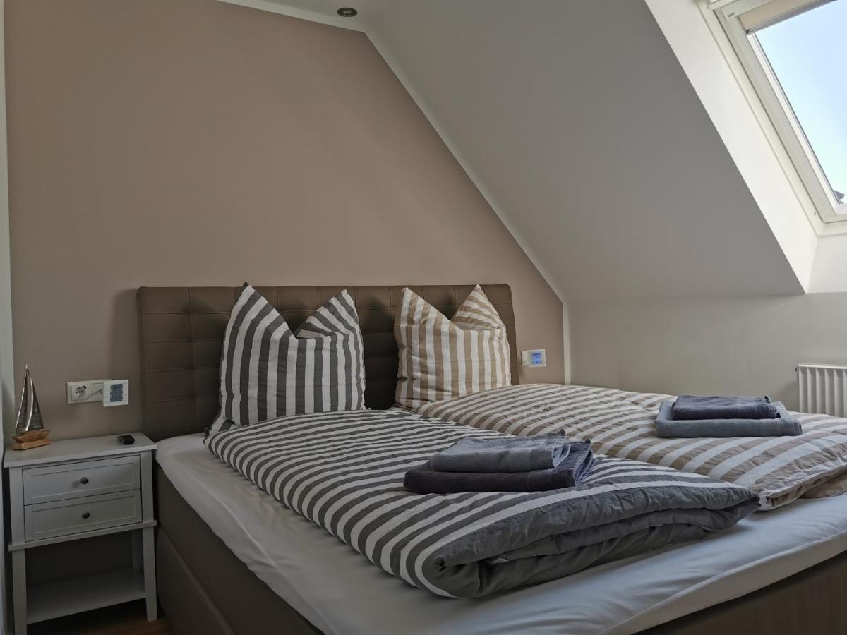 Moderne Wohnung Mit Privatpool بوسم المظهر الخارجي الصورة
