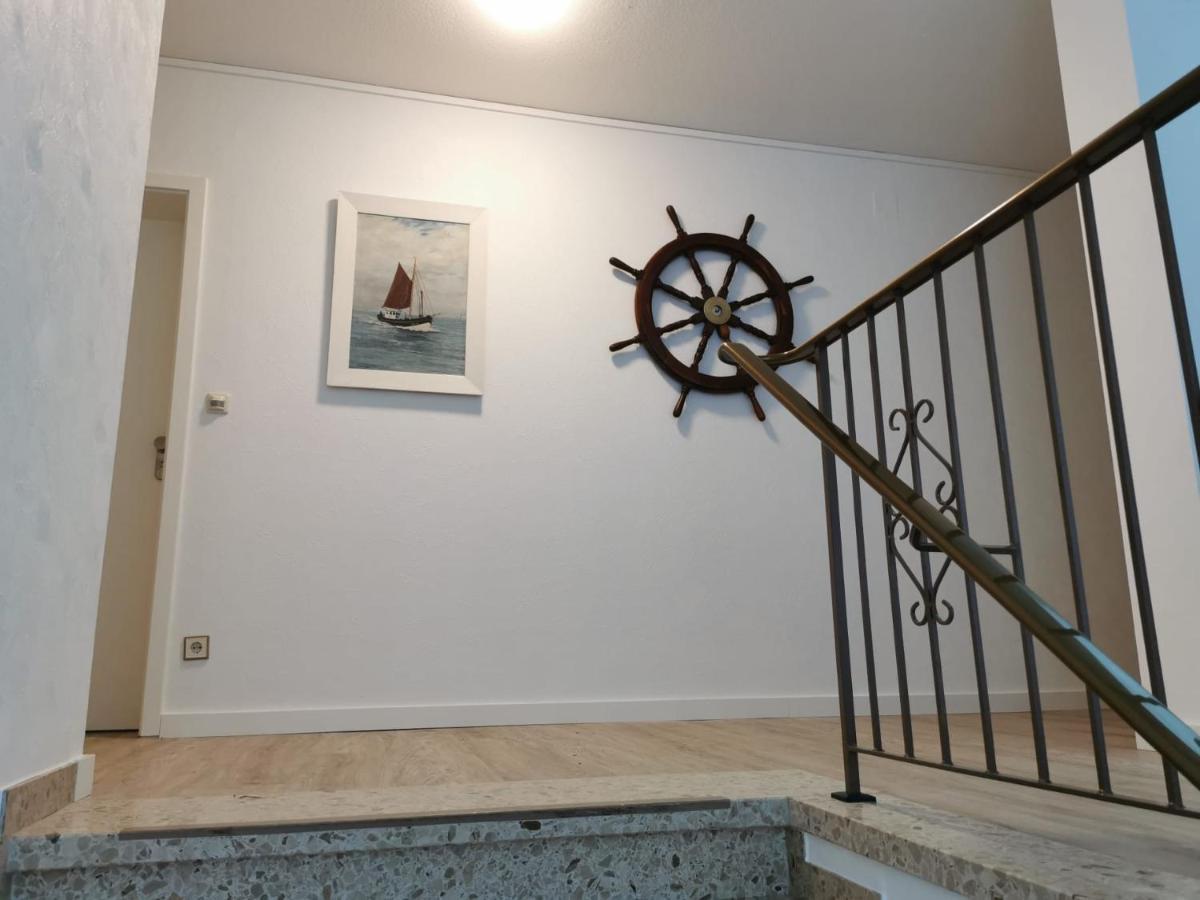 Moderne Wohnung Mit Privatpool بوسم المظهر الخارجي الصورة